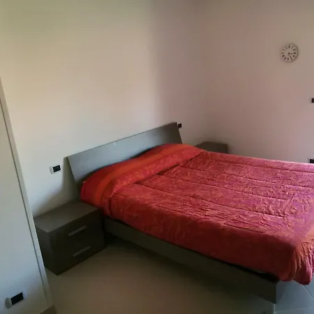 Apartament Falco *